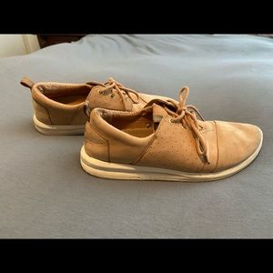 Size 6.5 TOMS